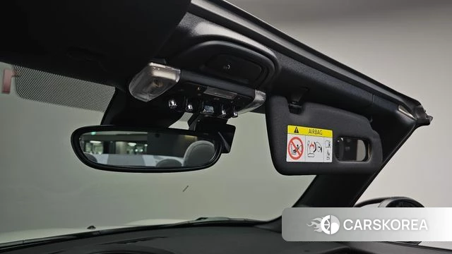 Mini Cooper S Convertible id 4527939 из Кореи 22
