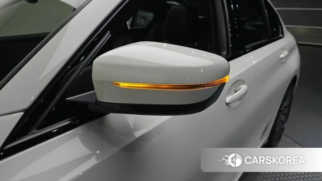 BMW 3 Series (G20) id 4872965 из Кореи 22
