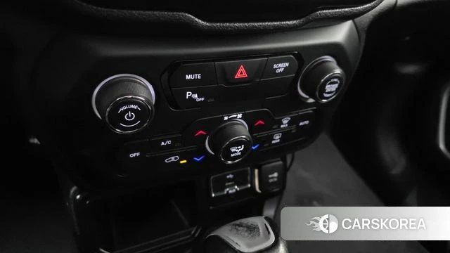 Jeep Renegade id 4339568 из Кореи 22