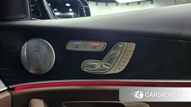 Mercedes-Benz E-Class W213 id 4465713 из Кореи 22