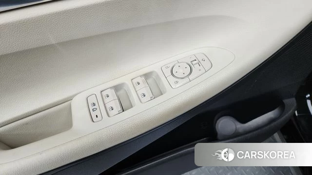 Hyundai The New Grandeur IG Hybrid id 4293174 из Кореи 22