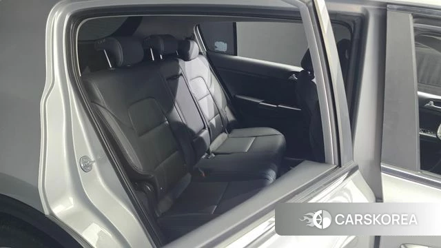 Kia Sportage The Bold id 4224552 из Кореи 22