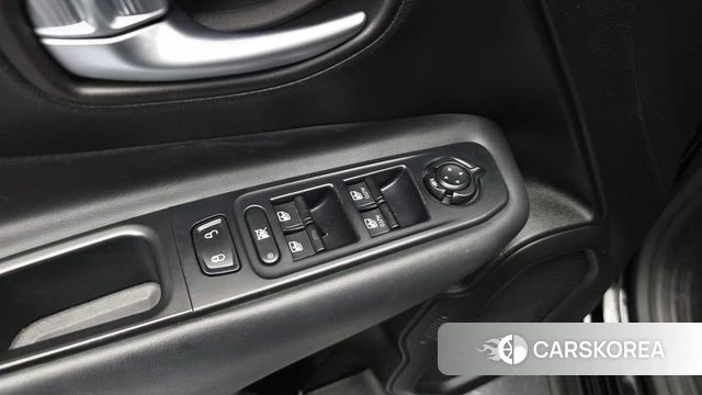 Jeep Renegade id 4295032 из Кореи 22