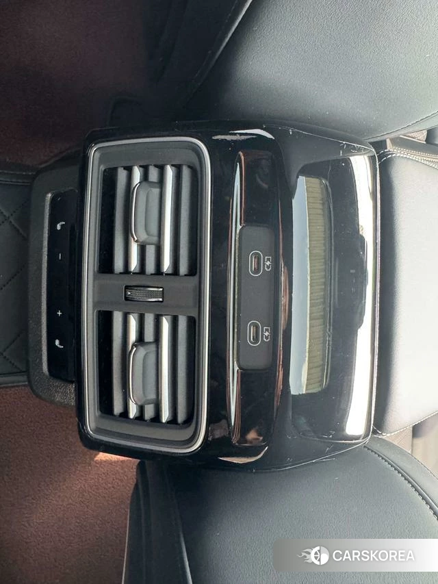 Audi Q5L id 4205717 из Китая 22