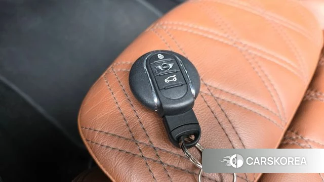 Mini Cooper S Convertible id 4501589 из Кореи 22