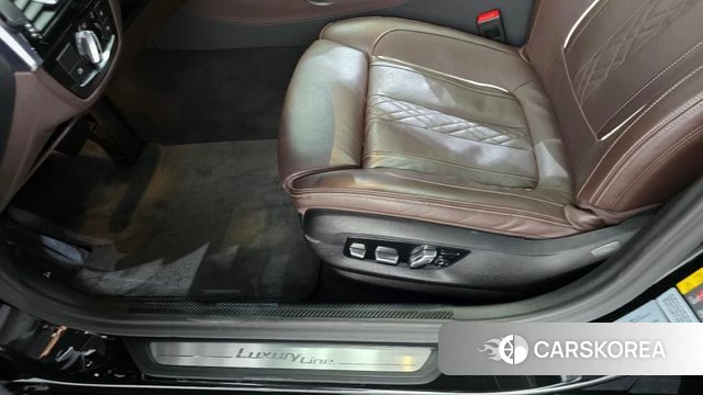 BMW 5 Series (G30) id 4632351 из Кореи 22