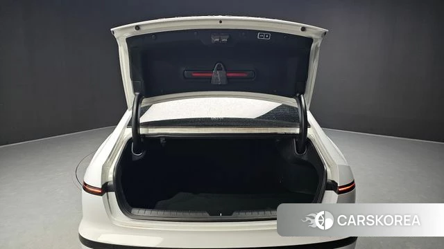 Hyundai Grandeur Hybrid (GN7) id 4613246 из Кореи 22