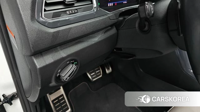 Volkswagen T-Roc id 4573411 из Кореи 22