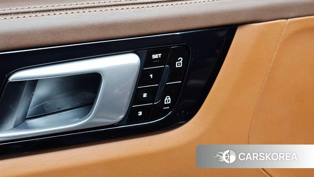 Porsche Cayenne (PO536) id 4693204 из Кореи 22