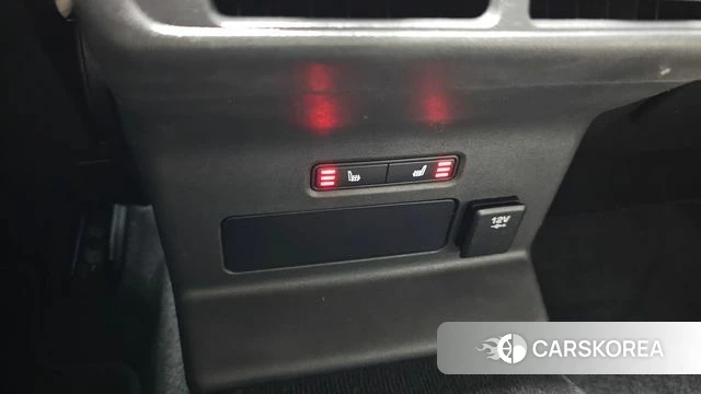 Land Rover Range Rover Velar id 4633320 из Кореи 22