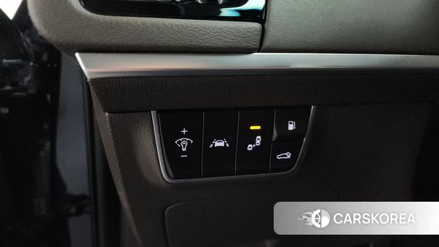Kia Stinger id 4446698 из Кореи 22