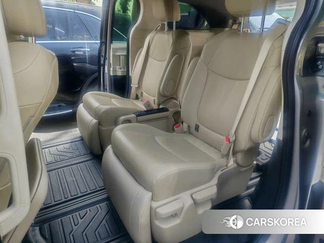 Toyota Grevia id 4258445 из Китая 22