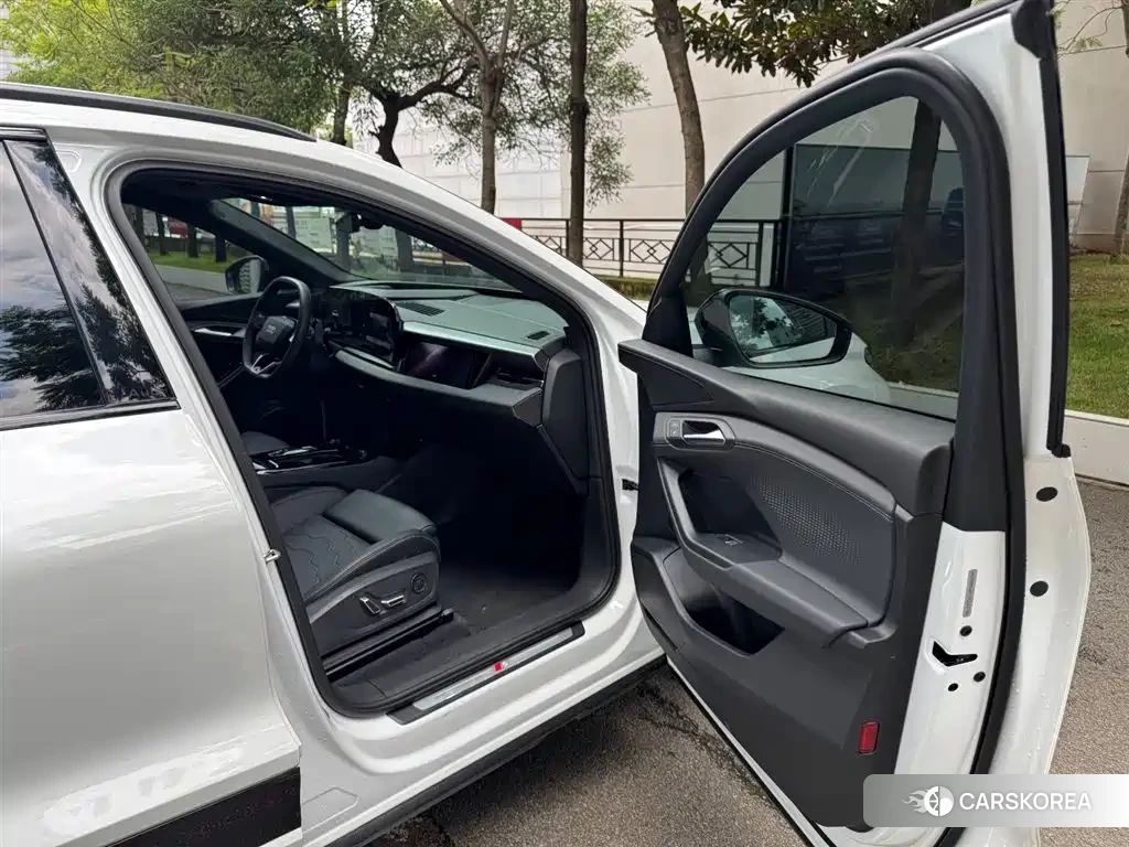 Audi Q6L e-tron id 4554065 из Китая 22
