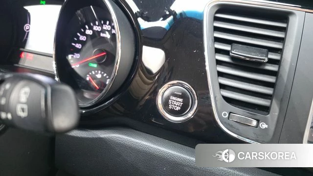 Kia All New Carnival id 4882750 из Кореи 22