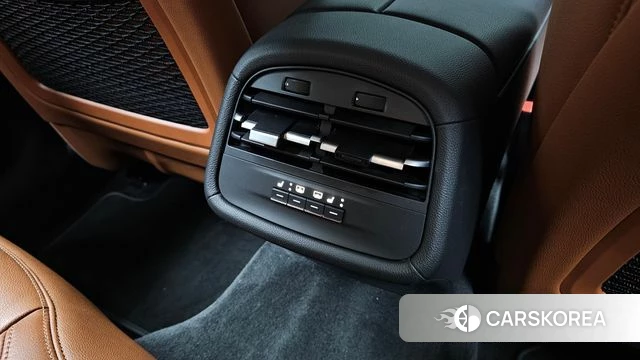 Maserati Ghibli id 4422937 из Кореи 22