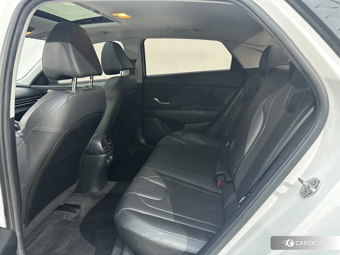 Hyundai Elantra id 4498929 из Китая 22