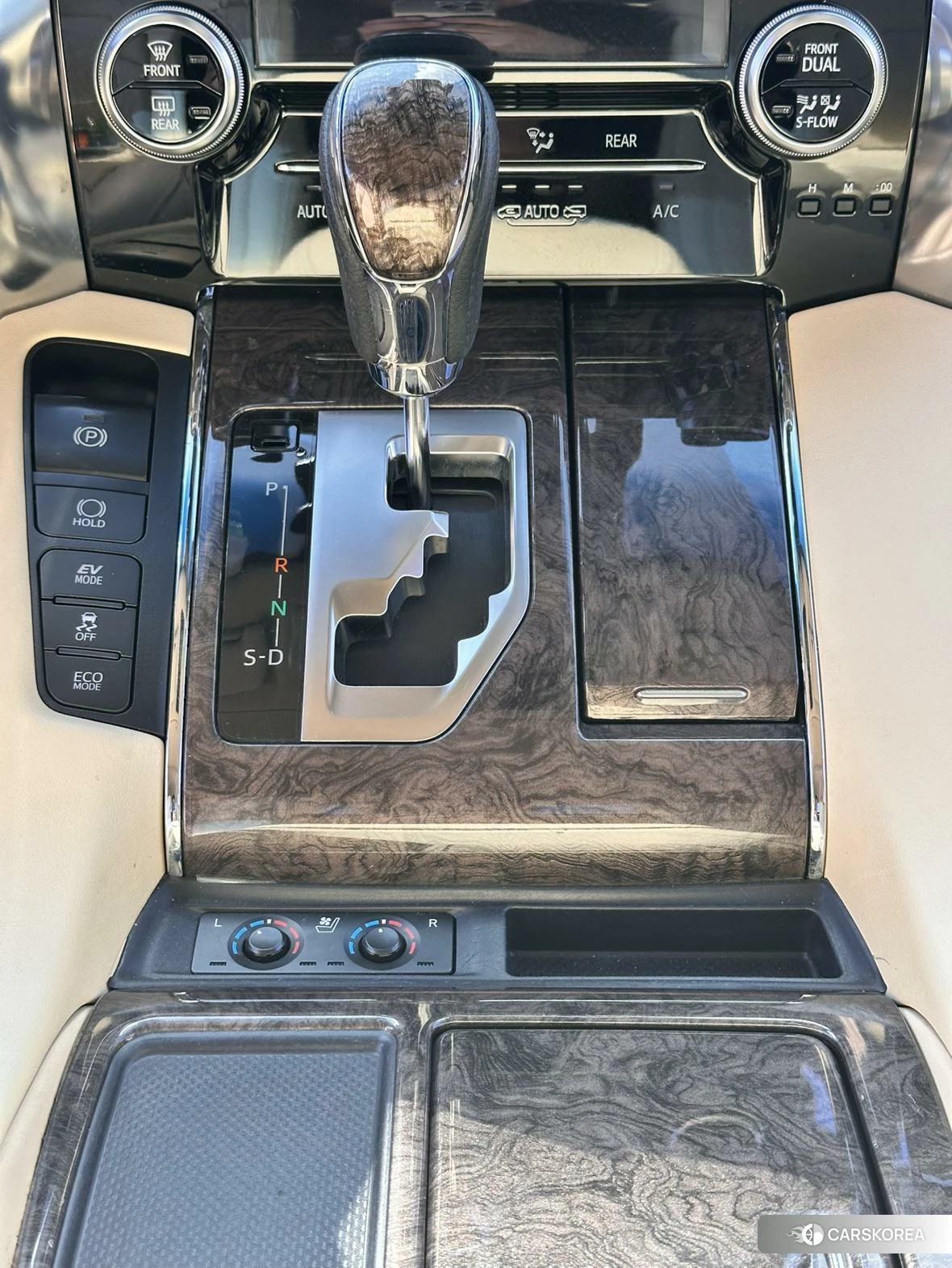 Toyota Wilfa id 4426601 из Китая 22