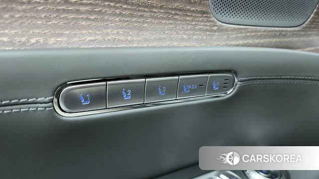 Genesis G90 (RS4) id 4230965 из Кореи 22