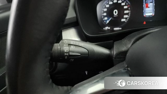 Volvo XC40 id 4250401 из Кореи 22