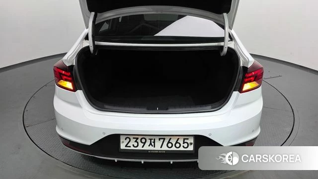 Hyundai The New Avante AD id 4477107 из Кореи 22