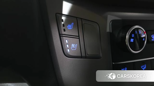 Hyundai The New Grand Starex id 4727380 из Кореи 22