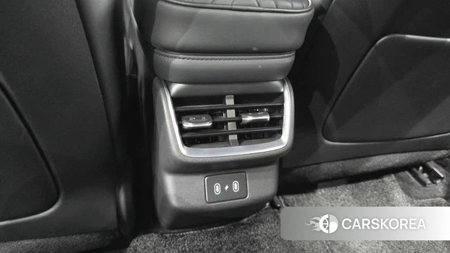 Hyundai Grandeur Hybrid (GN7) id 4421740 из Кореи 22