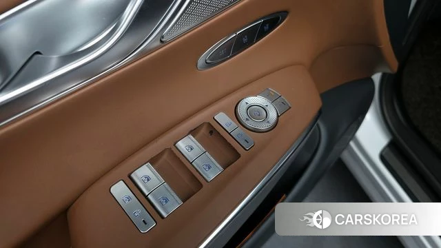 Genesis GV70 id 4324238 из Кореи 22