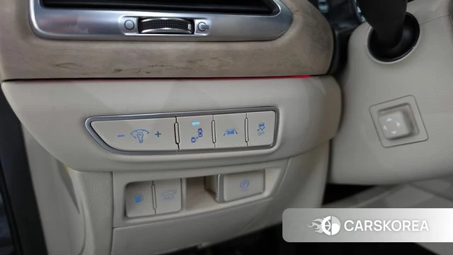 Genesis G90 id 4855911 из Кореи 22