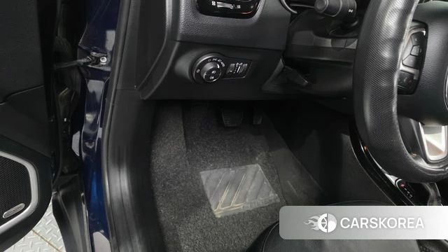 Jeep Compass 2nd Generation id 4836796 из Кореи 22