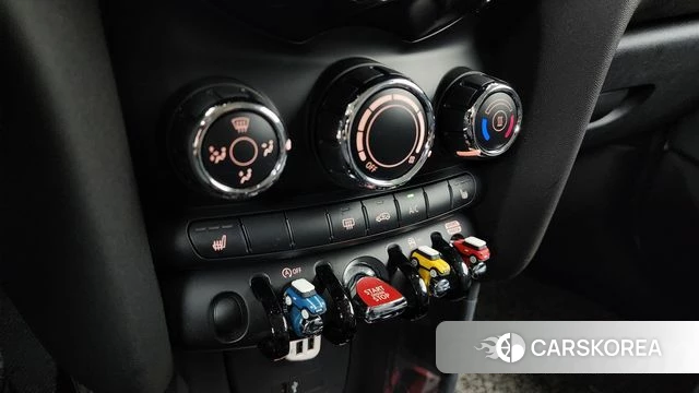 Mini Cooper id 4604813 из Кореи 22