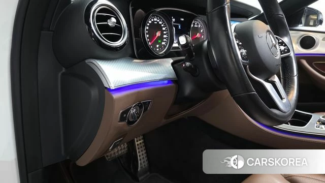 Mercedes-Benz E-Class W213 id 4906913 из Кореи 22