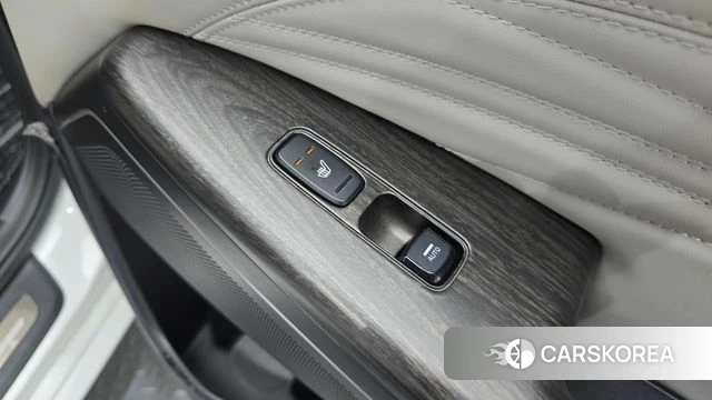 Kia K7 Premier Hybrid id 4785277 из Кореи 22