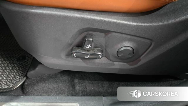 Ssangyong The New Rexton Sports Cannes id 4201885 из Кореи 22