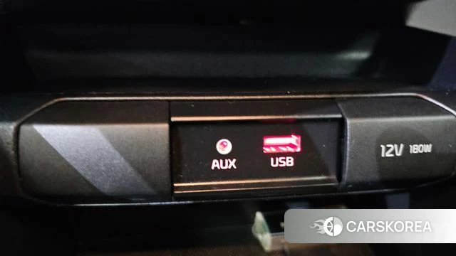 Kia Stonic id 4543218 из Кореи 22