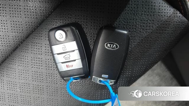 Kia Stonic id 4698197 из Кореи 22