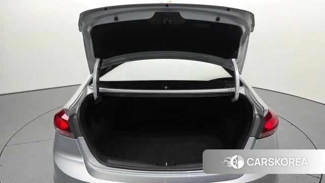 Hyundai Avante AD id 4652256 из Кореи 22