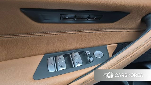 BMW 5 Series (G30) id 4702774 из Кореи 22