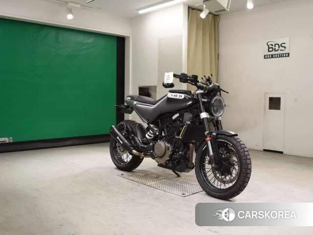 Husqvarna SVARTPILEN 401 id 3939697 из Японии 22