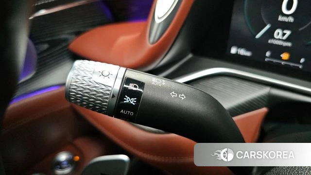 Genesis G90 (RS4) id 4555593 из Кореи 22