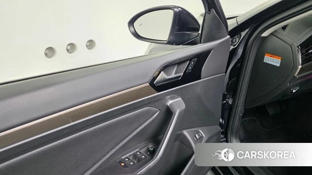 Volkswagen 7th Generation of Jetta id 4423779 из Кореи 22