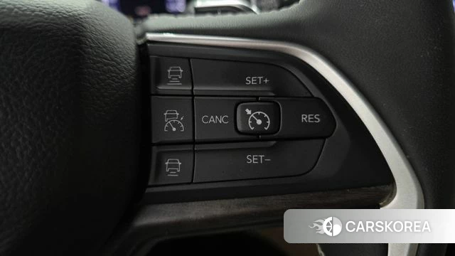 Jeep Grand Cherokee (WL) id 4640571 из Кореи 22