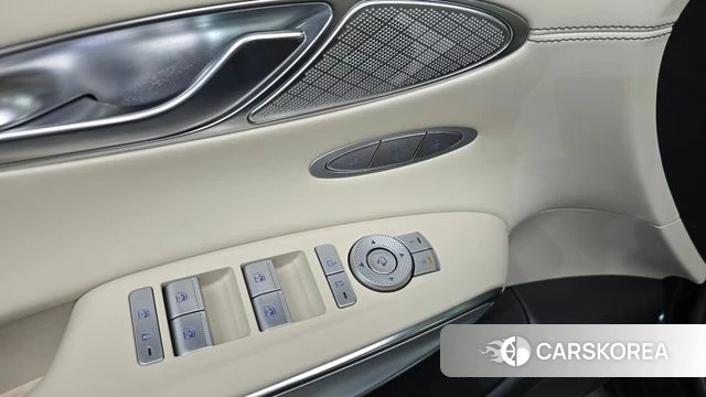 Genesis GV70 id 4231876 из Кореи 22