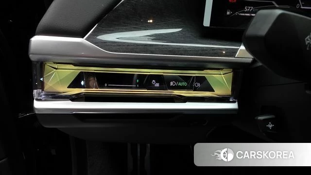 BMW 7 Series (G70) id 4223108 из Кореи 22