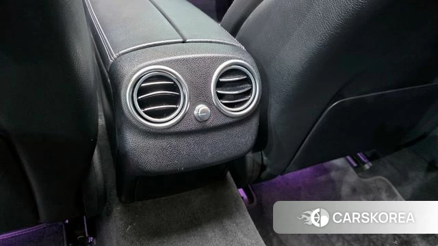 Mercedes-Benz C-Class W205 id 4225329 из Кореи 22