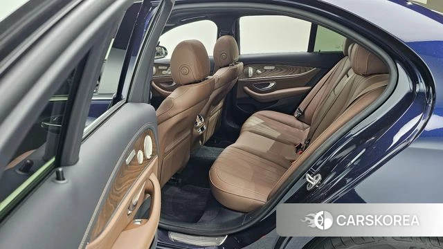 Mercedes-Benz E-Class W213 id 4640668 из Кореи 22