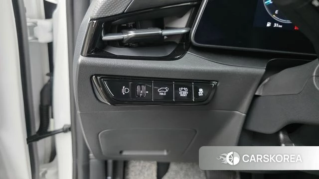 Kia Di Ol Nu Niro id 4248328 из Кореи 22