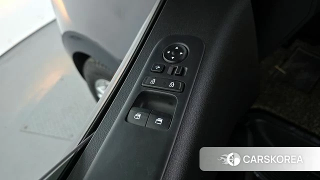 Hyundai Staria id 4303760 из Кореи 22