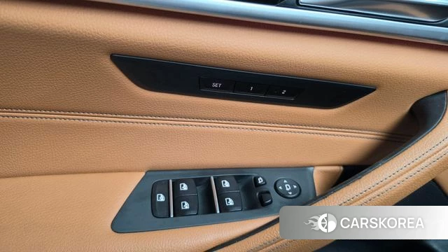 BMW 5 Series (G30) id 4873191 из Кореи 22