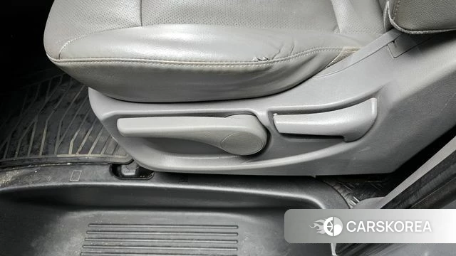 Hyundai The New Grand Starex id 4310187 из Кореи 22