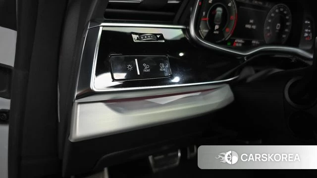 Audi Q8 (4M) id 4293555 из Кореи 22